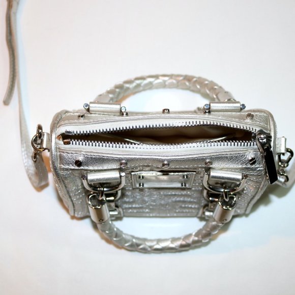 Gianni Versace Limited Edition Handbag - Picture 3 of 7